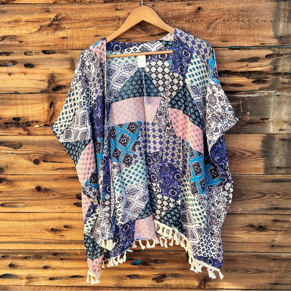 JENNIE & MARLIS | NWT Tassel Patchwork Kimono Cardigan L